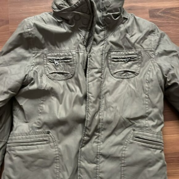 Green Parka by TNA Size M Woman’s Tan Faux Fur Lining and 4 Pockets *no hood fur - Picture 4 of 12